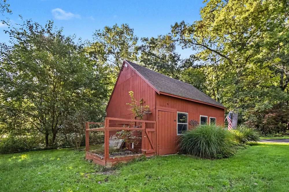 7135 Mccords Avenue SE Caledonia Township, MI 49302