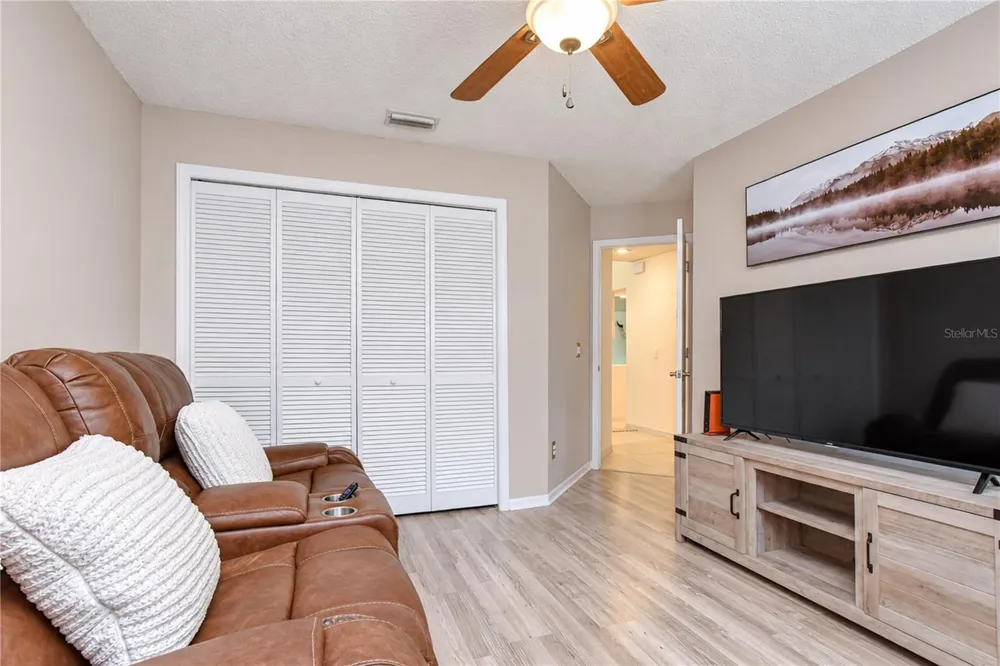 16502 BLENHEIM DRIVE Lutz, FL 33549