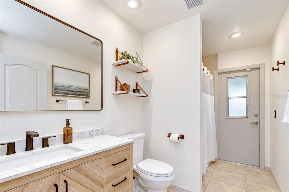 16502 BLENHEIM DRIVE Lutz, FL 33549