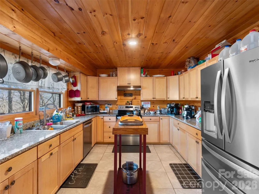 252 Idylwild Lane Black Mountain, NC 28711