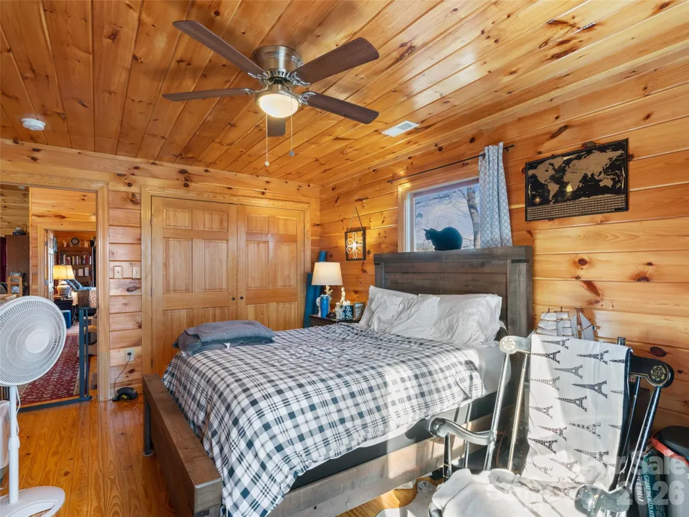 252 Idylwild Lane Black Mountain, NC 28711