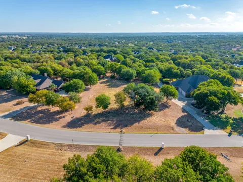 740 South Sugartree Drive