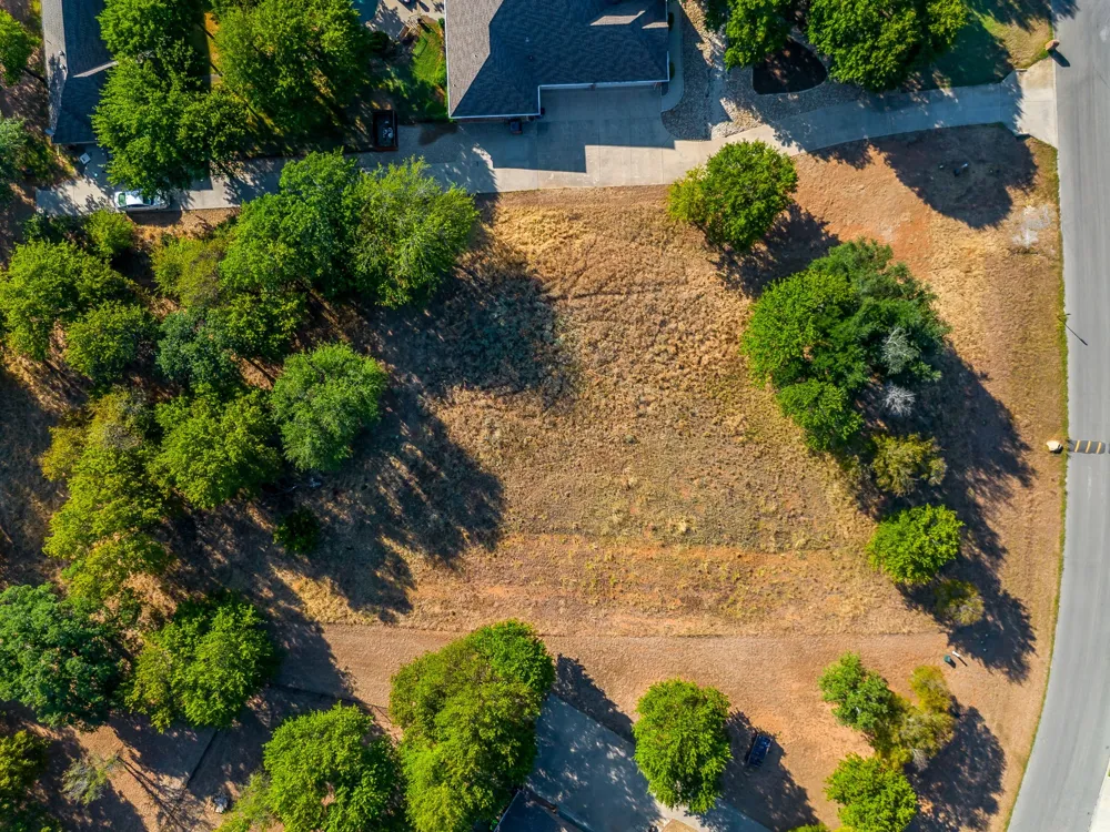 740 S Sugartree Drive Lipan, TX 76462