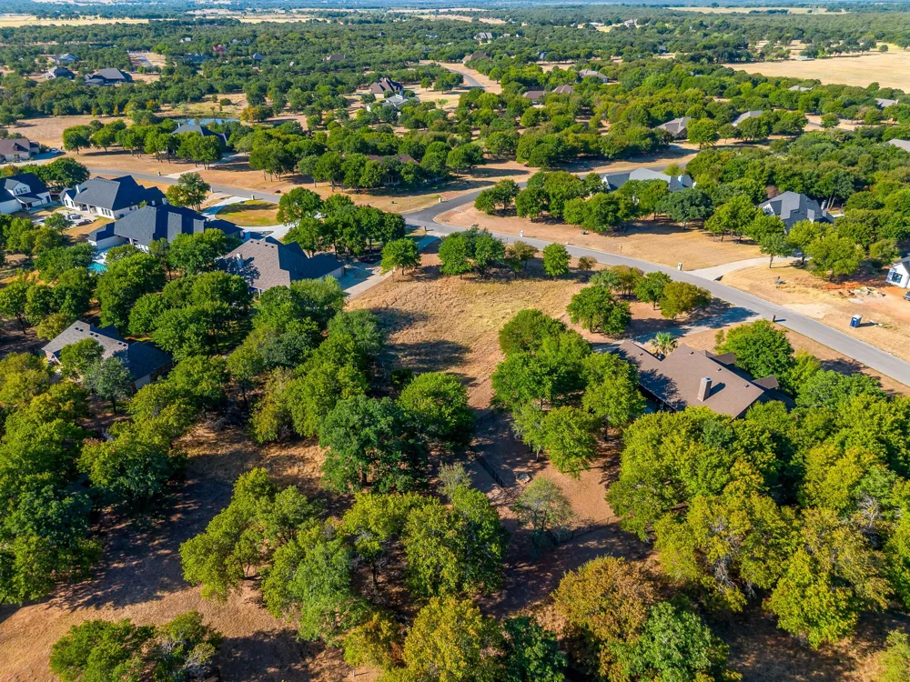 740 S Sugartree Drive Lipan, TX 76462