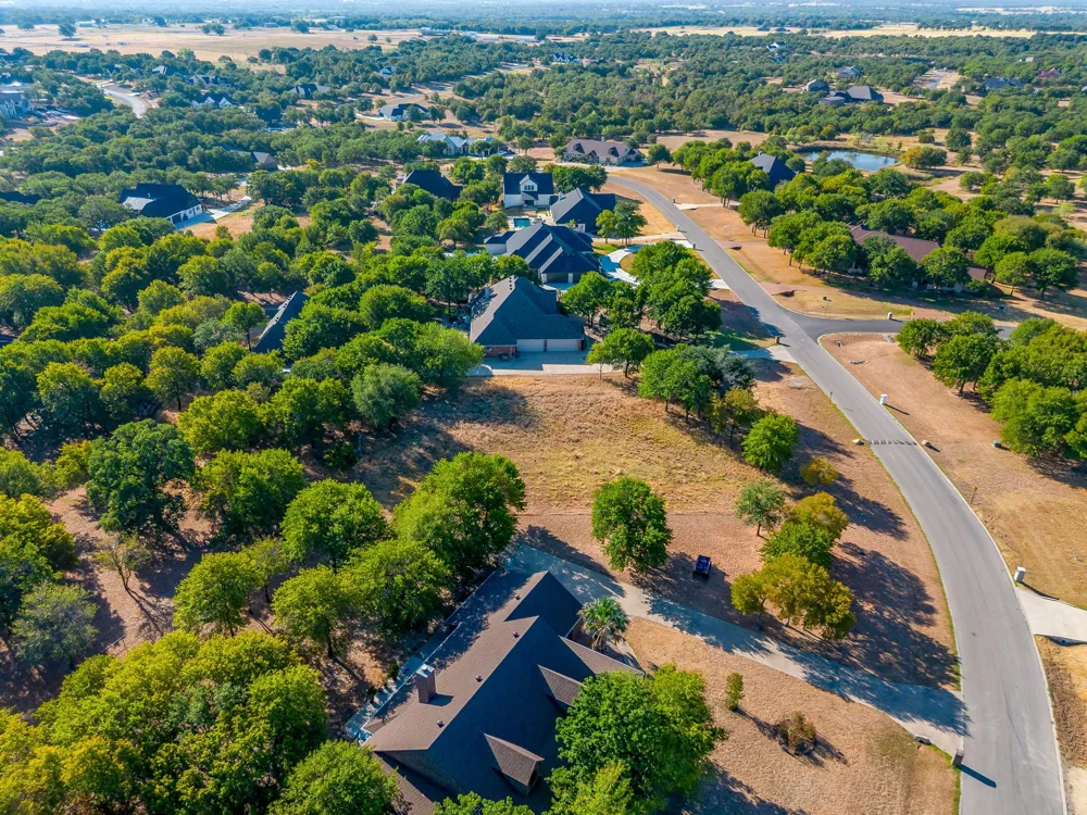 740 S Sugartree Drive Lipan, TX 76462