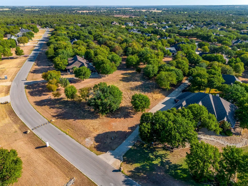 740 S Sugartree Drive Lipan, TX 76462