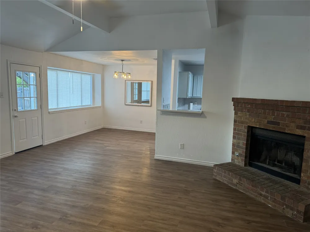 2007 COLOGNE DRIVE Carrollton, TX 75007