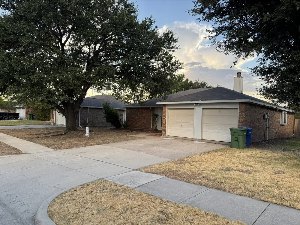 2007 COLOGNE DRIVE Carrollton, TX 75007