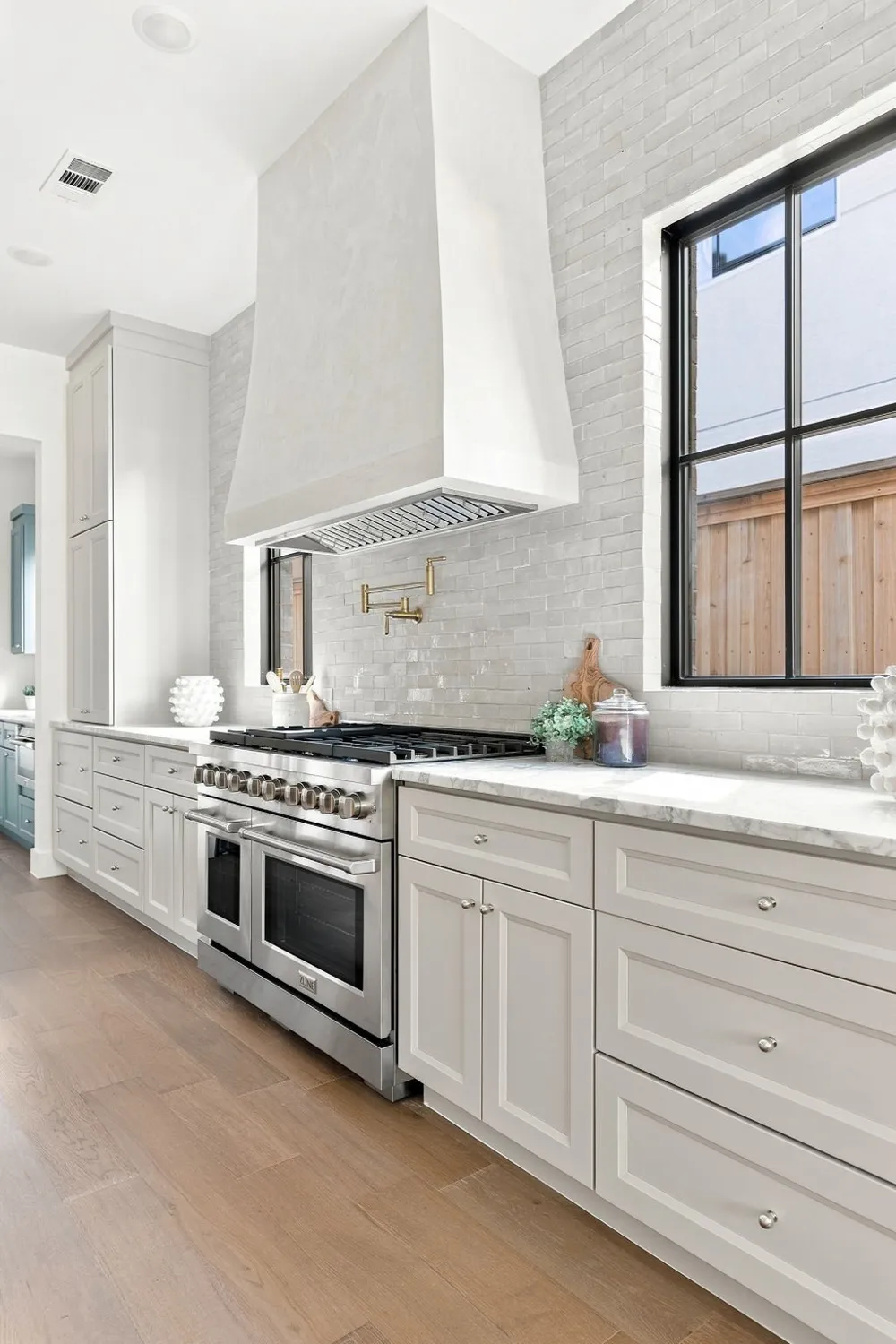 3767 Park Lane Dallas, TX 75220