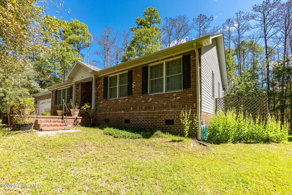 157 Jones Gut Drive Beaufort, NC 28516