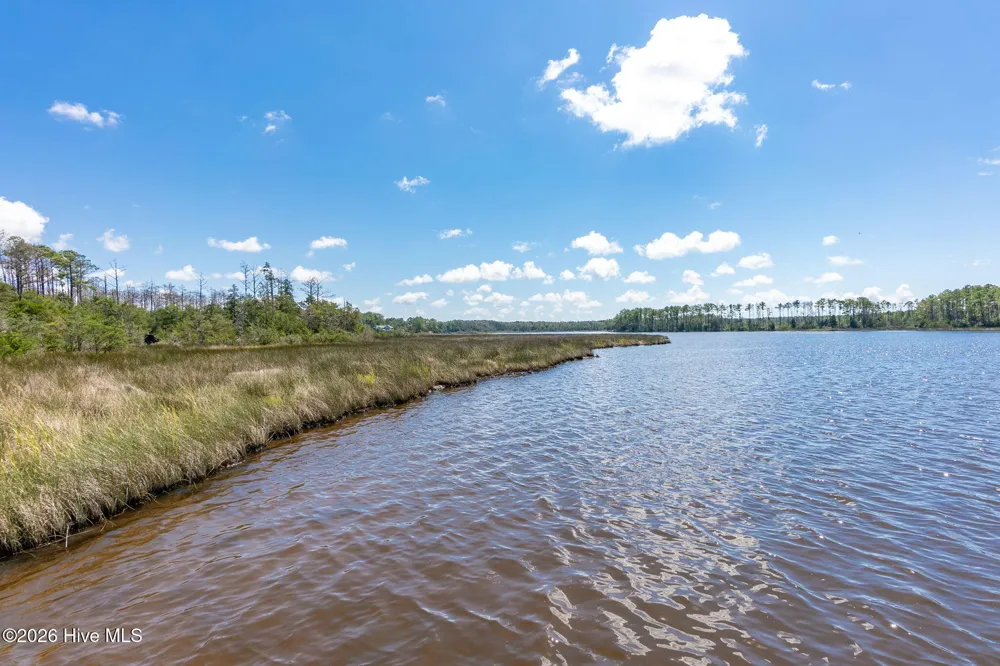 157 Jones Gut Drive Beaufort, NC 28516