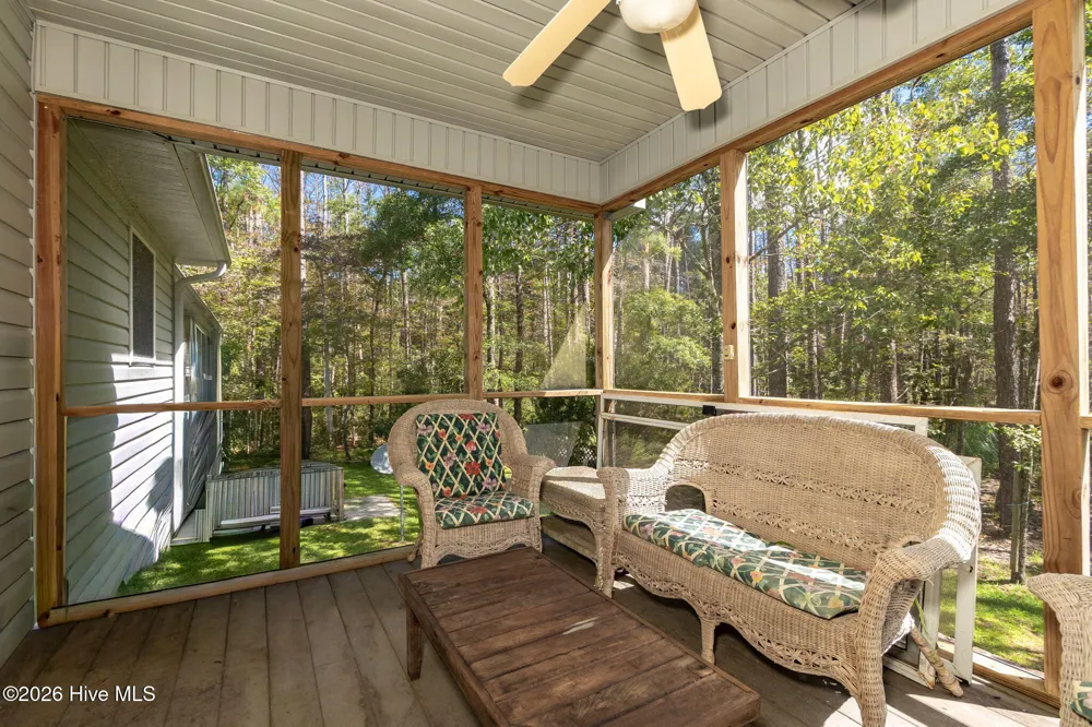 157 Jones Gut Drive Beaufort, NC 28516