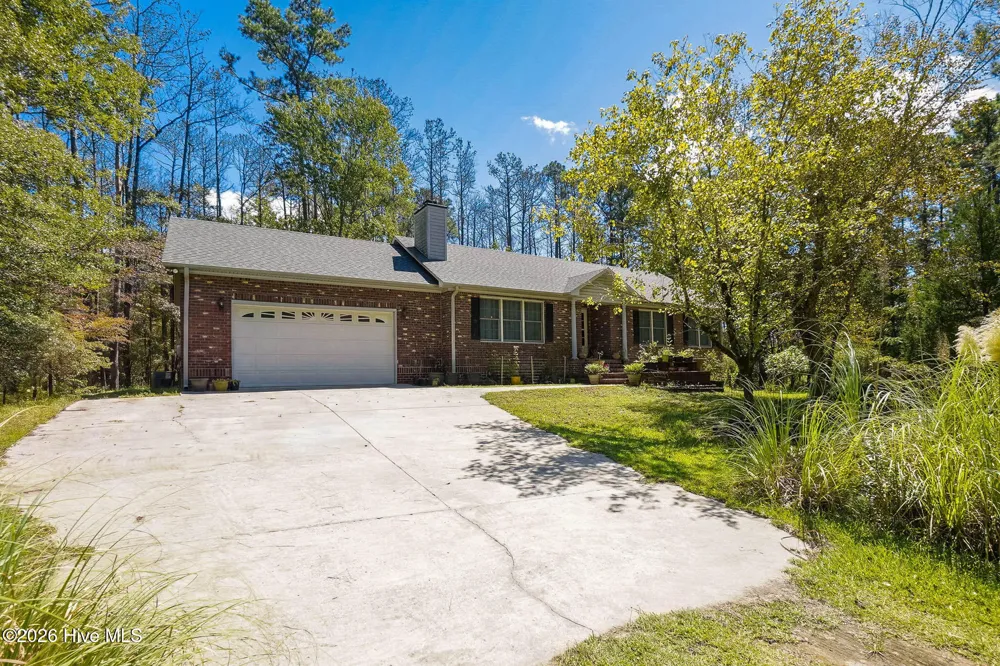 157 Jones Gut Drive Beaufort, NC 28516