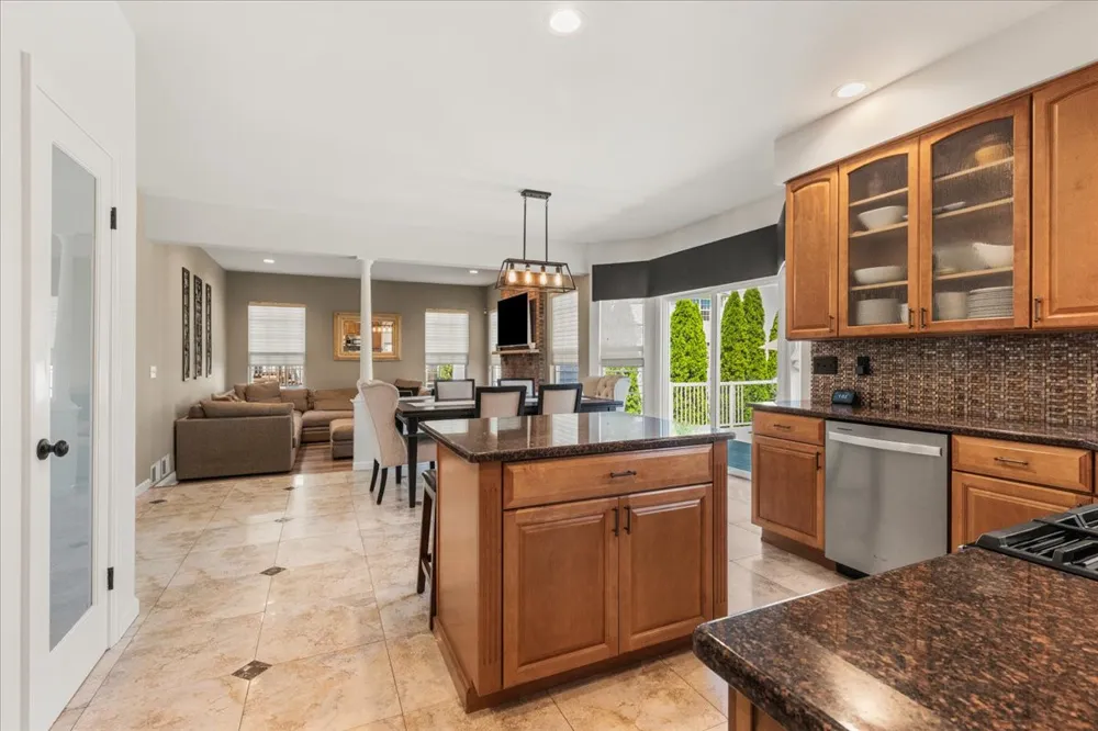 67 Winding Brook Drive Matawan, NJ 07747