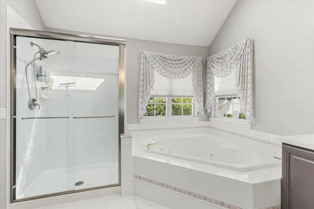 67 Winding Brook Drive Matawan, NJ 07747