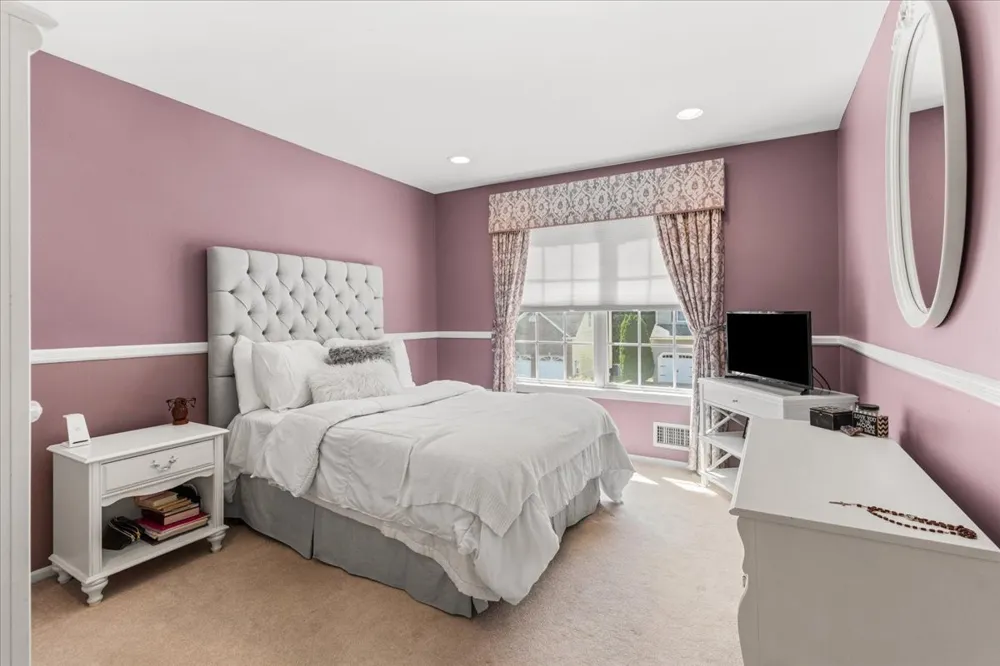 67 Winding Brook Drive Matawan, NJ 07747