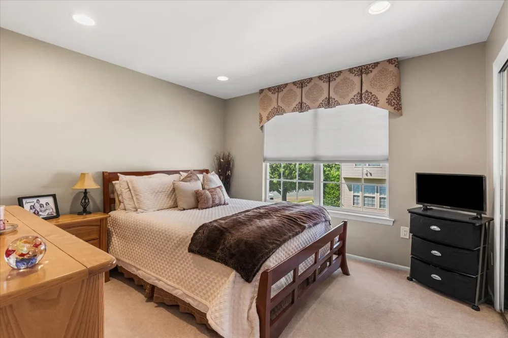67 Winding Brook Drive Matawan, NJ 07747