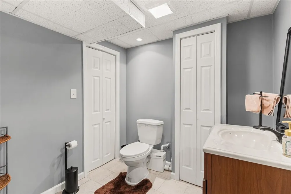 67 Winding Brook Drive Matawan, NJ 07747