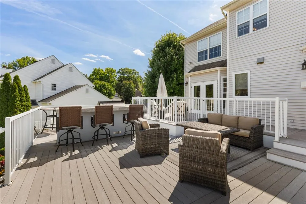 67 Winding Brook Drive Matawan, NJ 07747