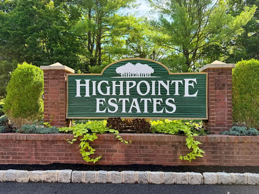 67 Winding Brook Drive Matawan, NJ 07747