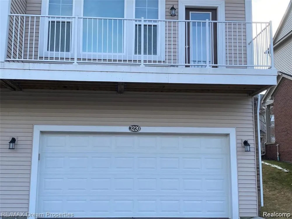 3220 JOHANNA WARE W Wixom City, MI 48393