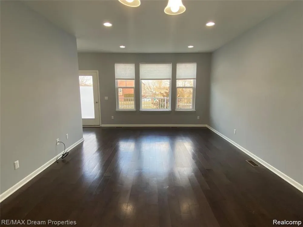 3220 JOHANNA WARE W Wixom City, MI 48393