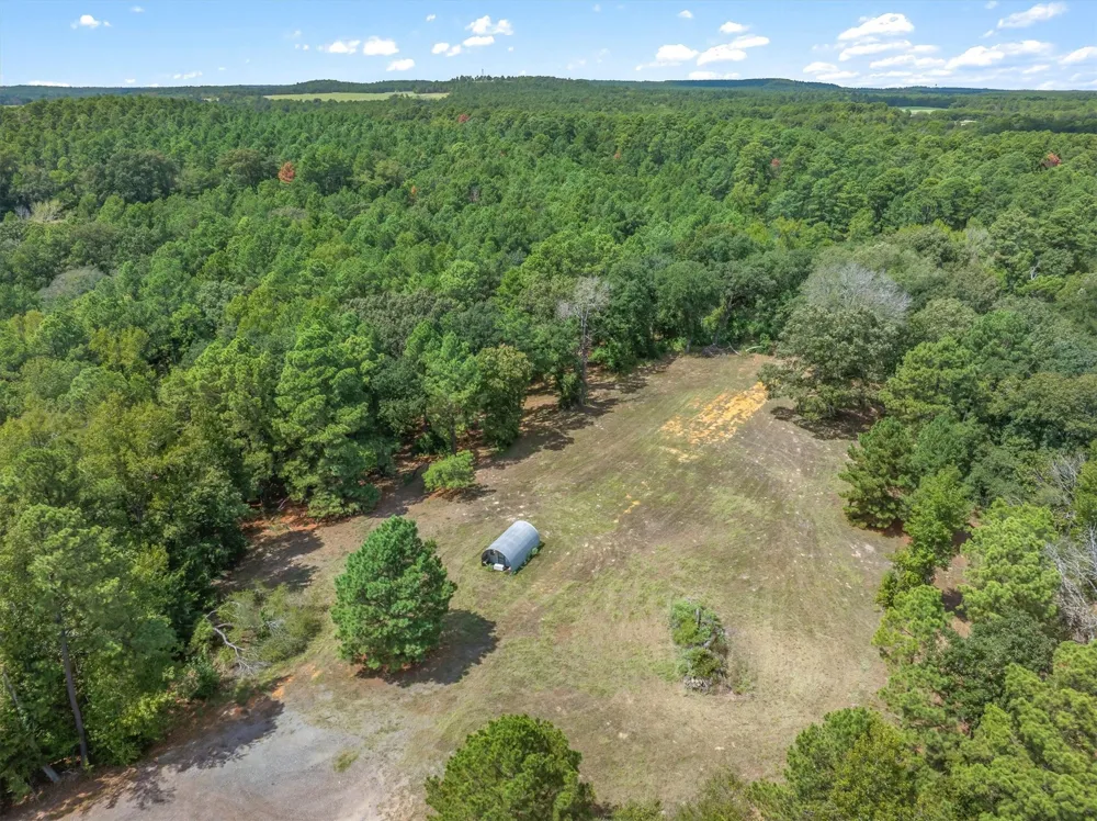 24670 Private Road 8102 Frankston, TX 75763