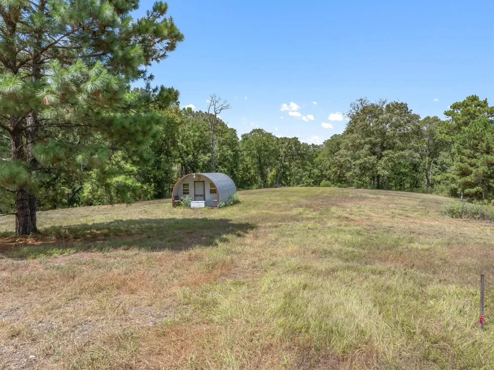 24670 Private Road 8102 Frankston, TX 75763