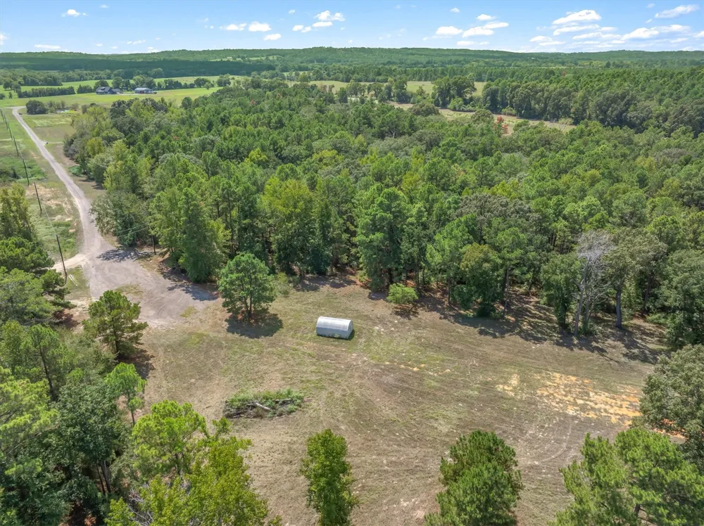 24670 Private Road 8102 Frankston, TX 75763