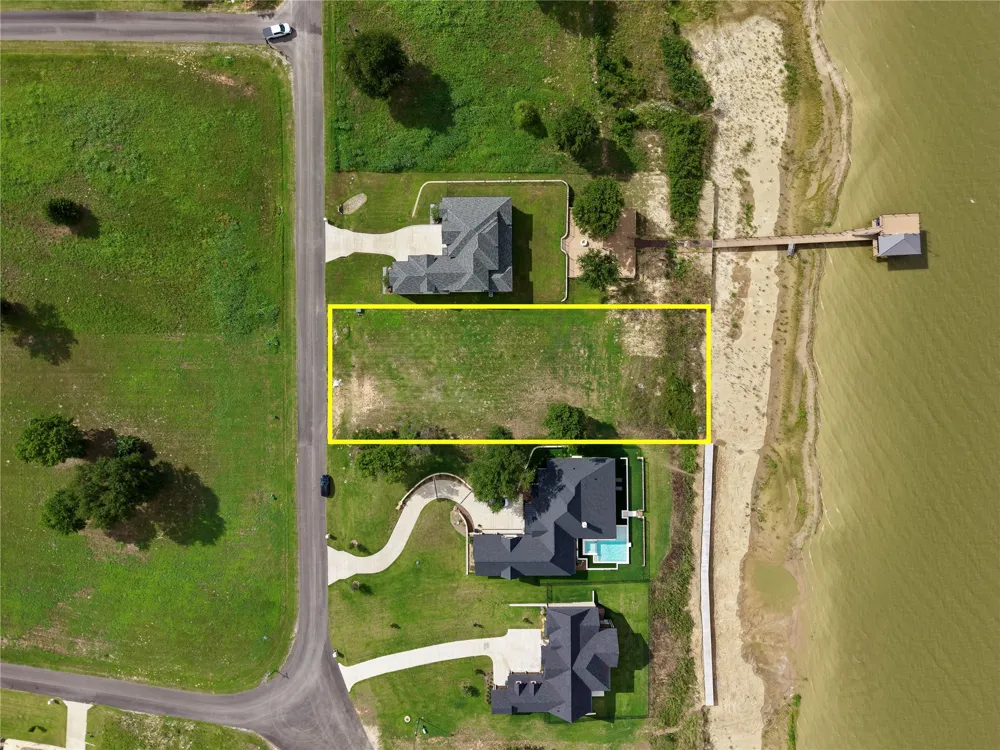 Shoreline Drive Mabank, TX 75143