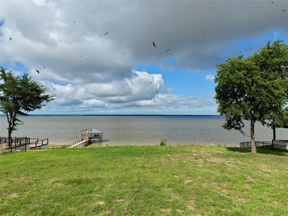 Shoreline Drive Mabank, TX 75143