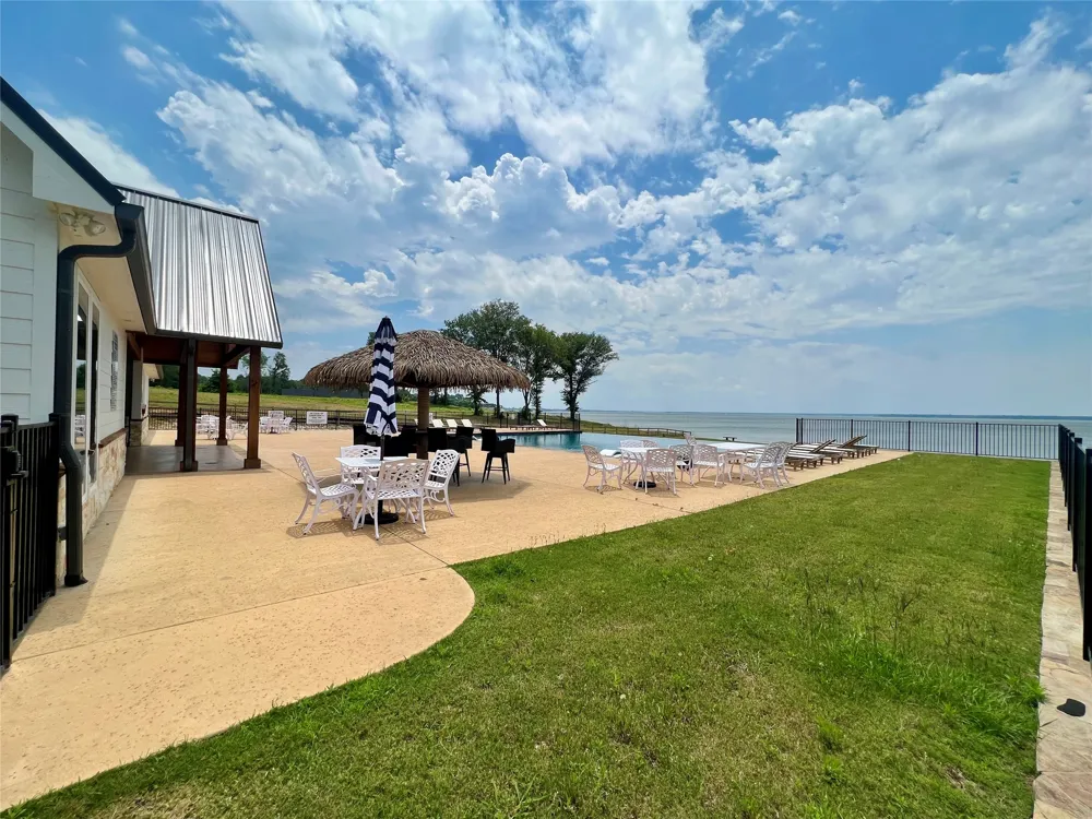 Shoreline Drive Mabank, TX 75143