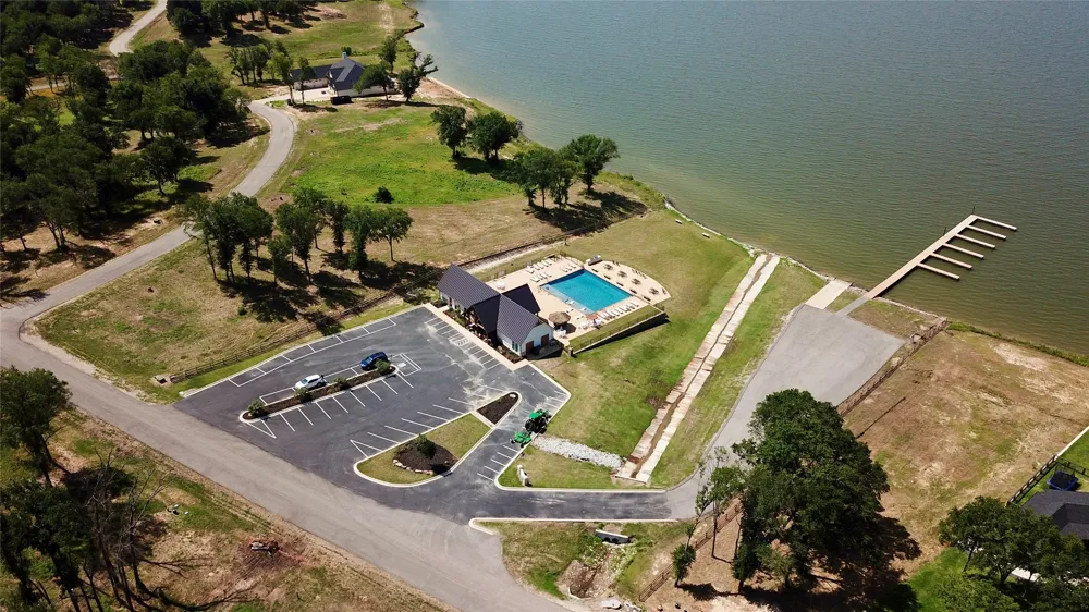 Shoreline Drive Mabank, TX 75143