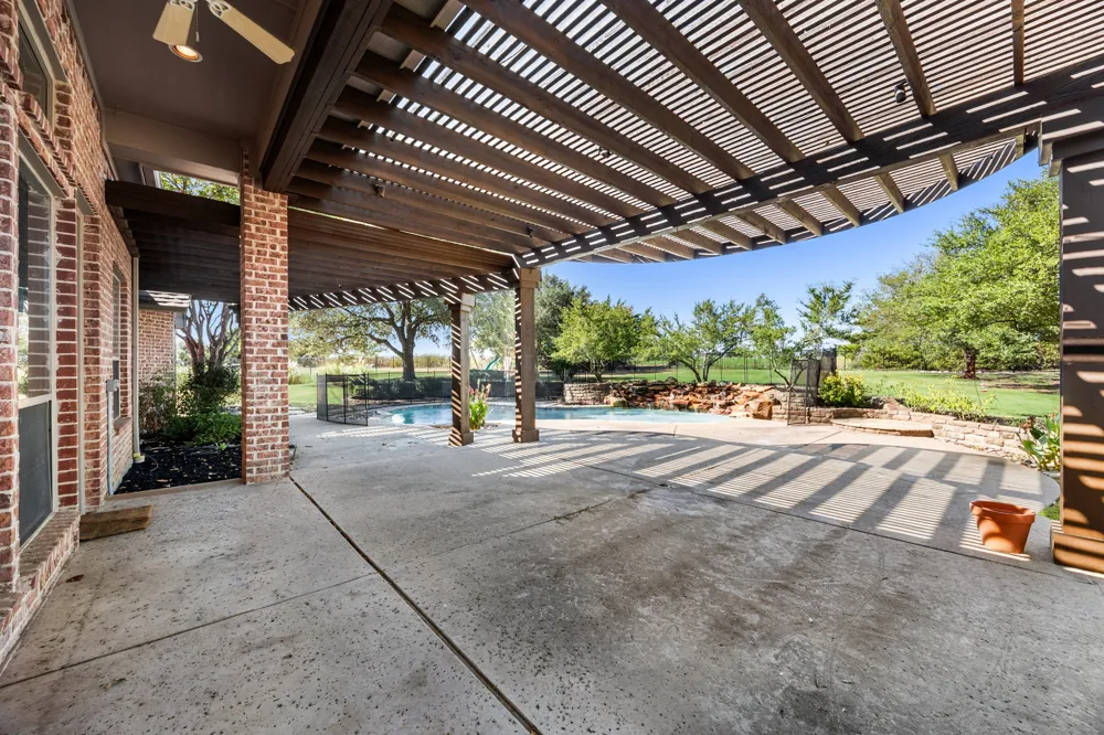 148 Stoneleigh Drive Heath, TX 75032