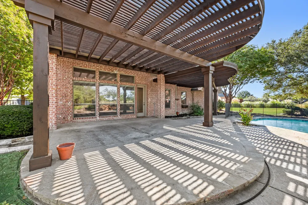 148 Stoneleigh Drive Heath, TX 75032