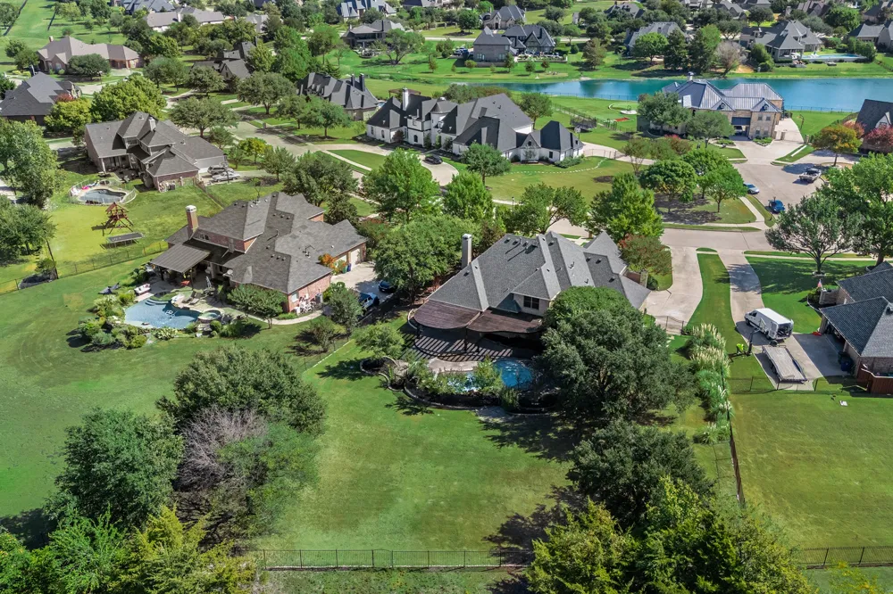 148 Stoneleigh Drive Heath, TX 75032