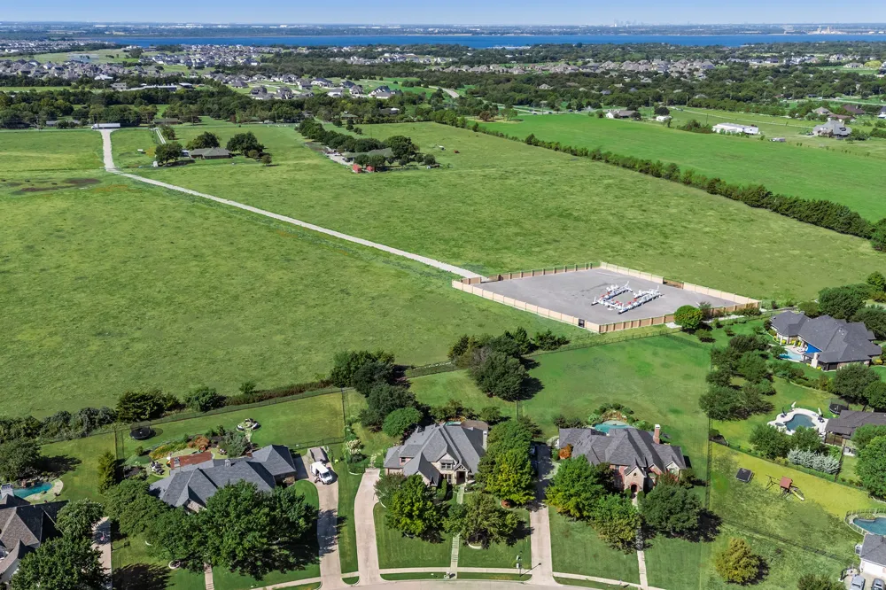 148 Stoneleigh Drive Heath, TX 75032