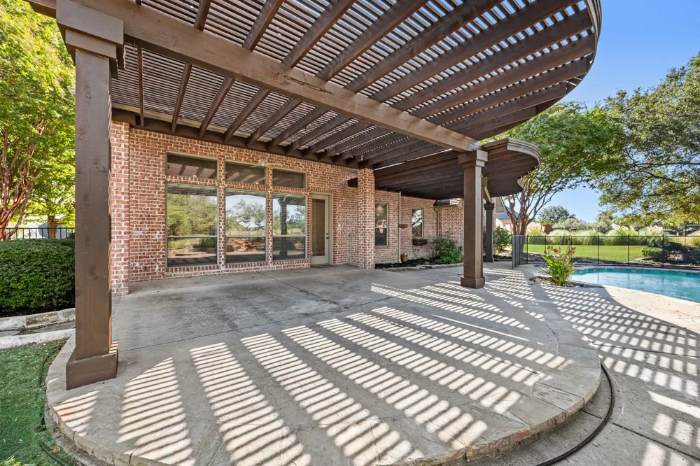 148 Stoneleigh Drive Heath, TX 75032