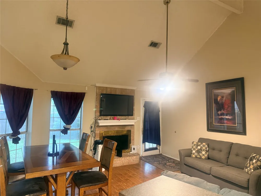 1623 Summers Drive Cedar Hill, TX 75104