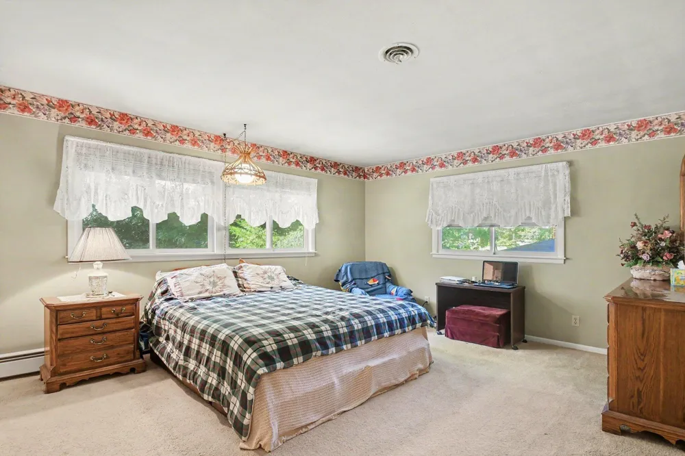 1165 Sassafras Lane Niles, MI 49120
