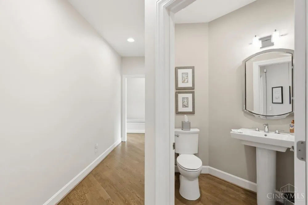 2 Birdhaven Lane Indian Hill, OH 45242