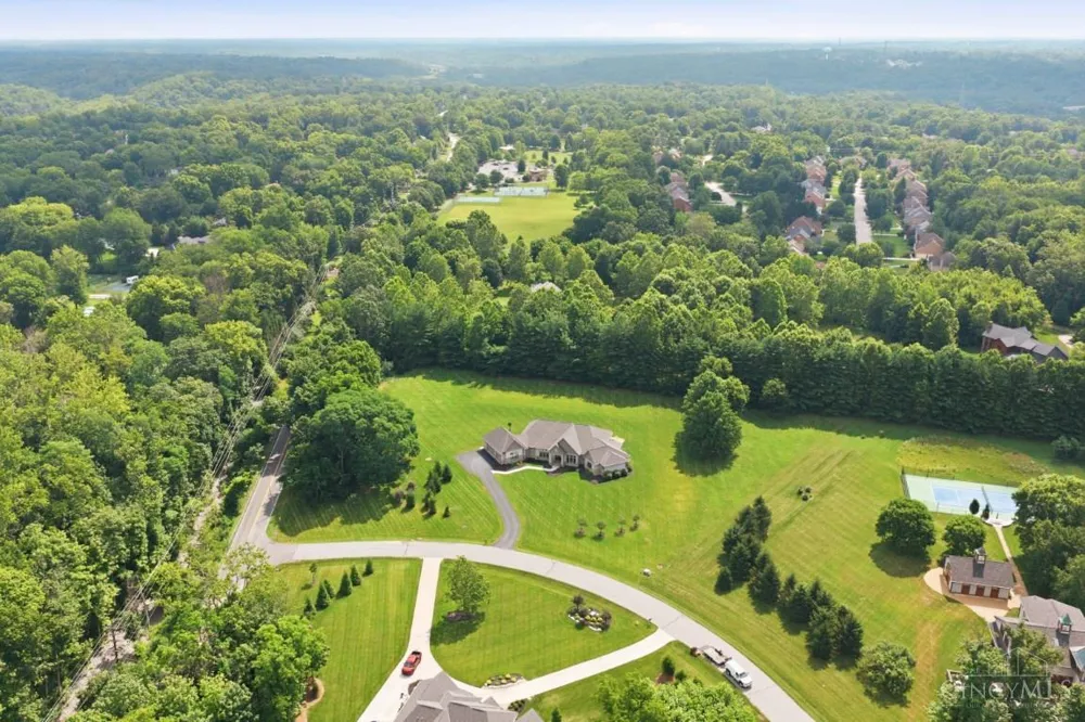 2 Birdhaven Lane Indian Hill, OH 45242