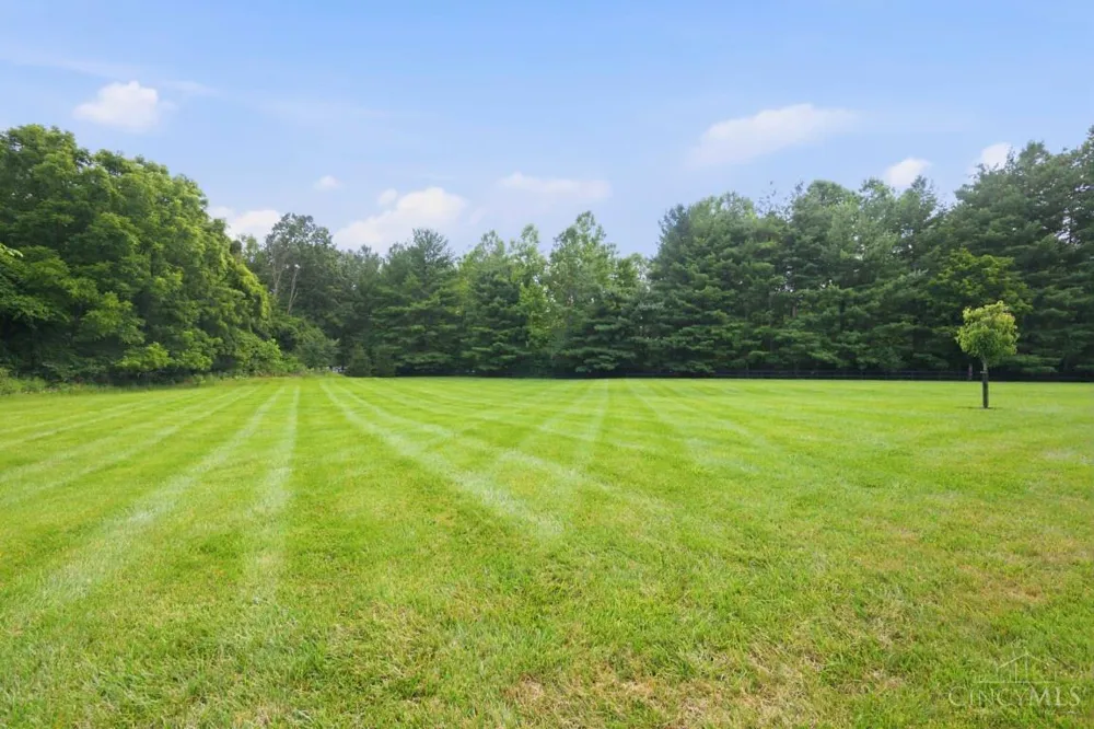2 Birdhaven Lane Indian Hill, OH 45242