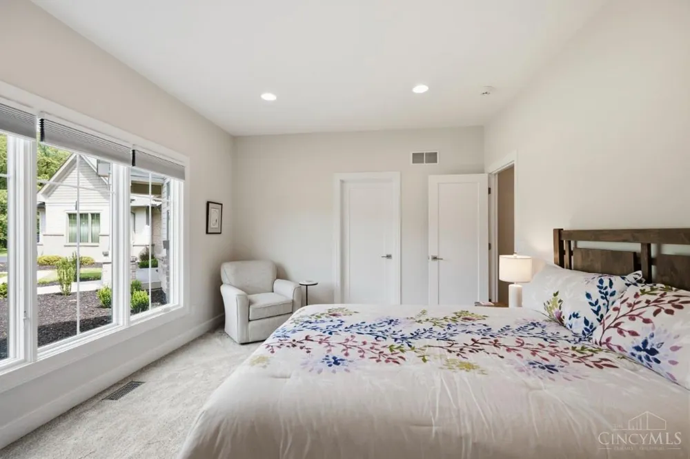2 Birdhaven Lane Indian Hill, OH 45242