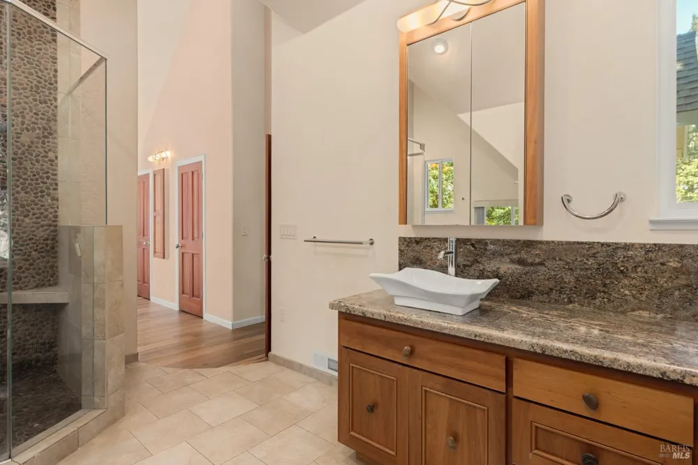 11532 Occidental Road Sebastopol, CA 95472