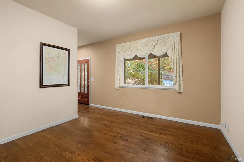 11532 Occidental Road Sebastopol, CA 95472