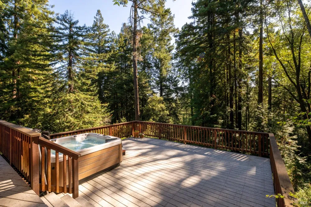 11532 Occidental Road Sebastopol, CA 95472