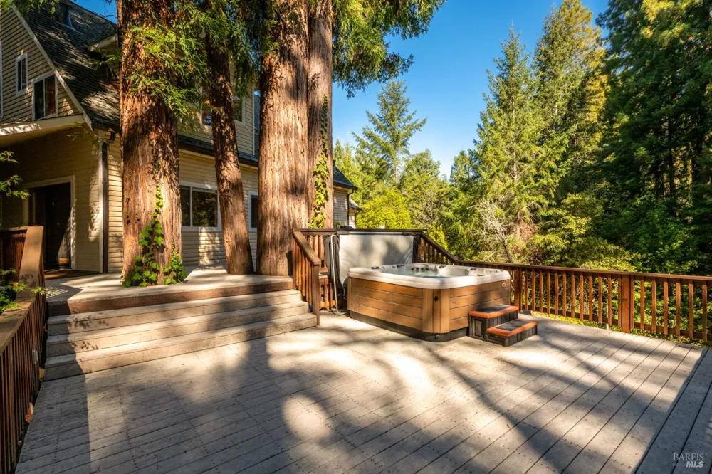 11532 Occidental Road Sebastopol, CA 95472