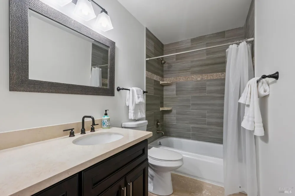 3 Duarte Court Novato, CA 94949