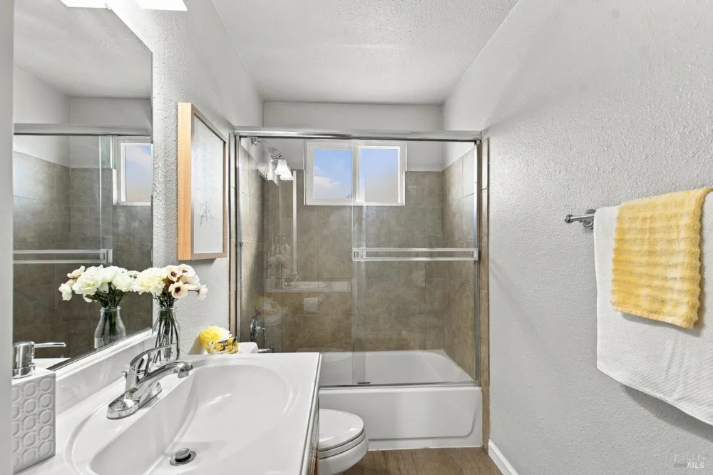 333 Buckeye Street Vacaville, CA 95688